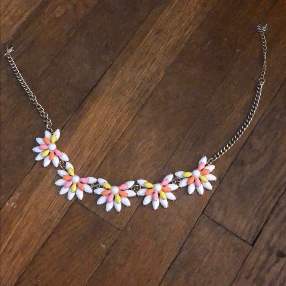Flower necklace